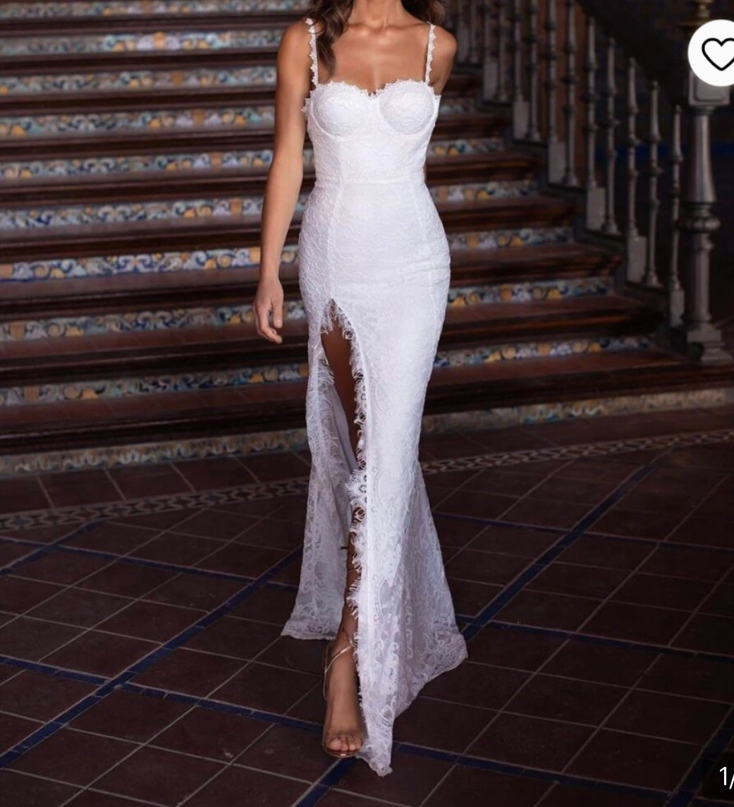 Alamour The Label Caliana gown