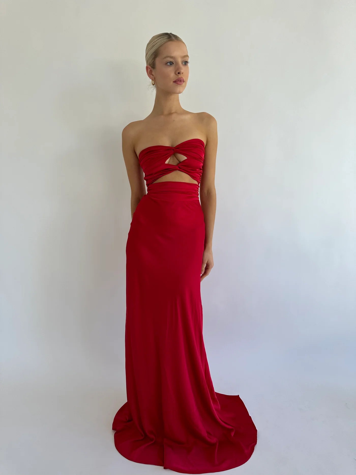 HNTR Inka Gown Wine