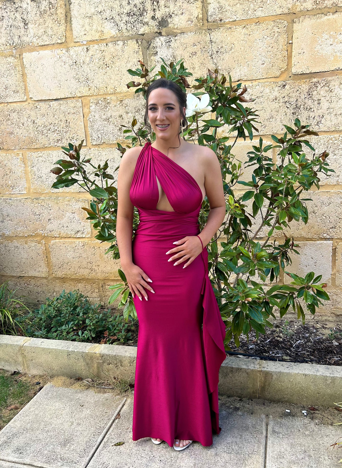 Jondon Multiwrap Gown Berry