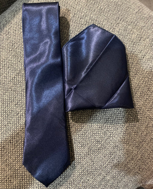 No brand tie and pocket square navy