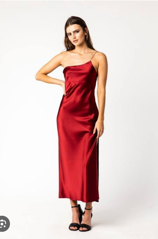 Natalie Rolt Valerie gown red