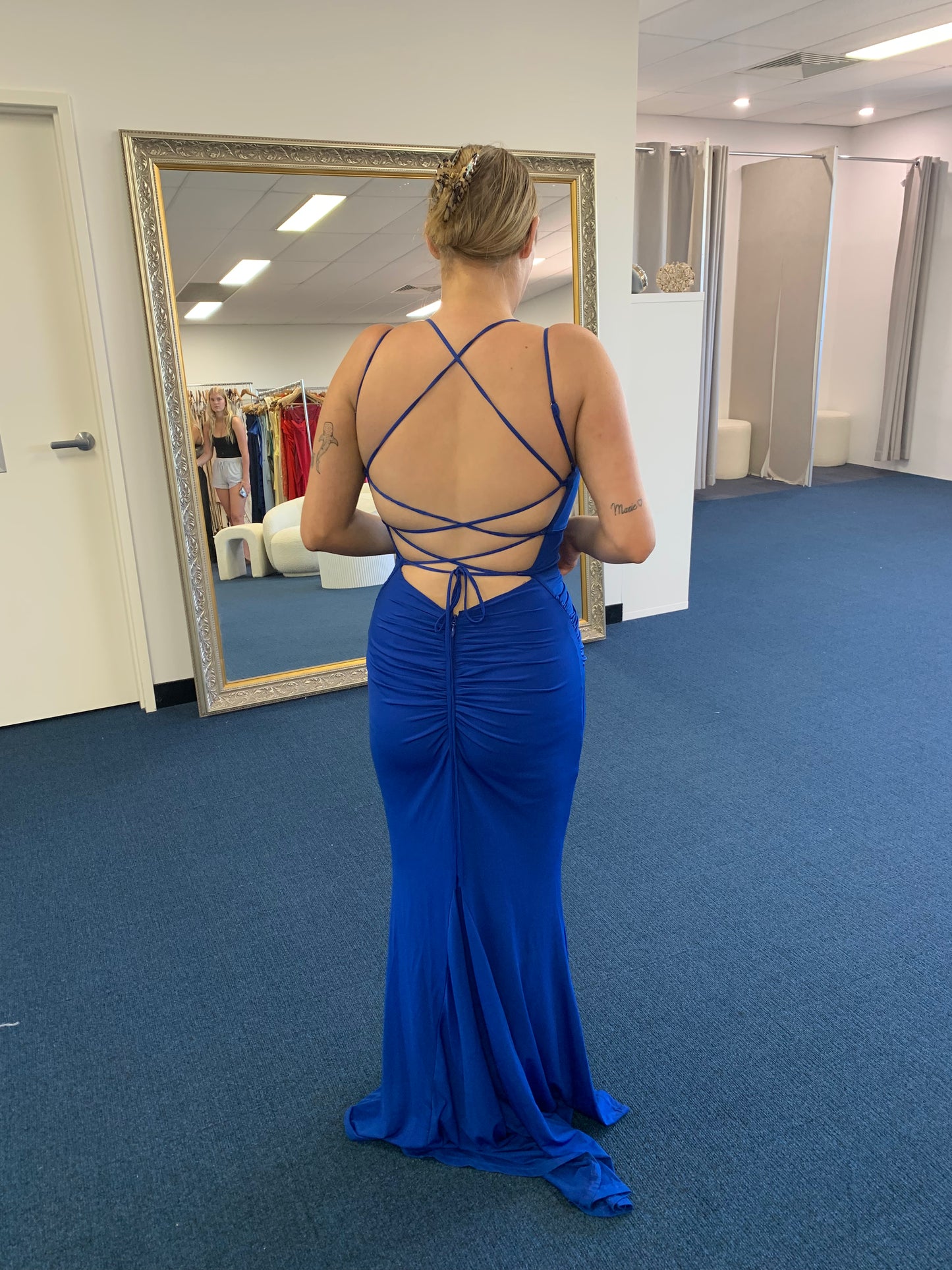 Sheike corset back gown