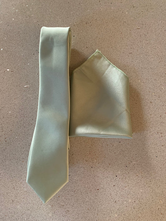 No brand tie and pocket square mint