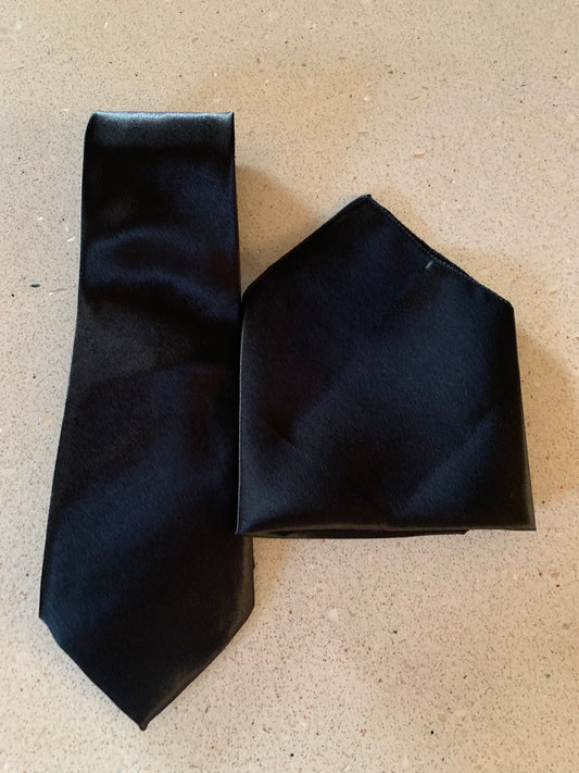 No brand tie and pocket square black